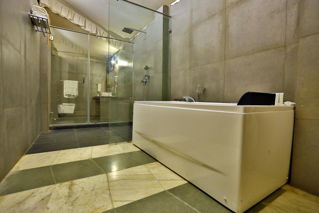 Regenta Resort Vanya Mahal Ranthambore Sawai Madhopur Buitenkant foto