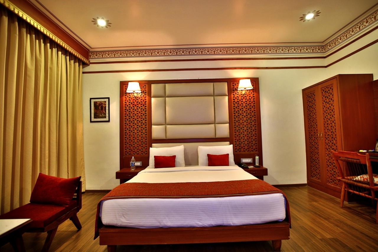 Regenta Resort Vanya Mahal Ranthambore Sawai Madhopur Buitenkant foto