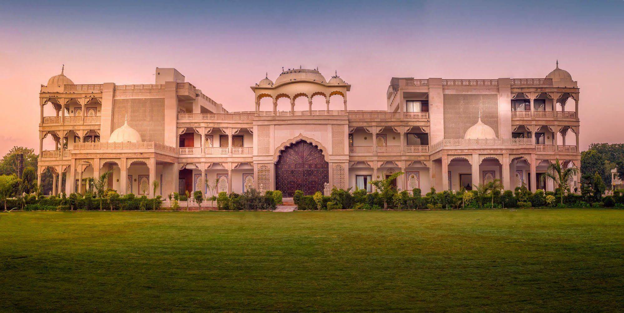 Regenta Resort Vanya Mahal Ranthambore Sawai Madhopur Buitenkant foto
